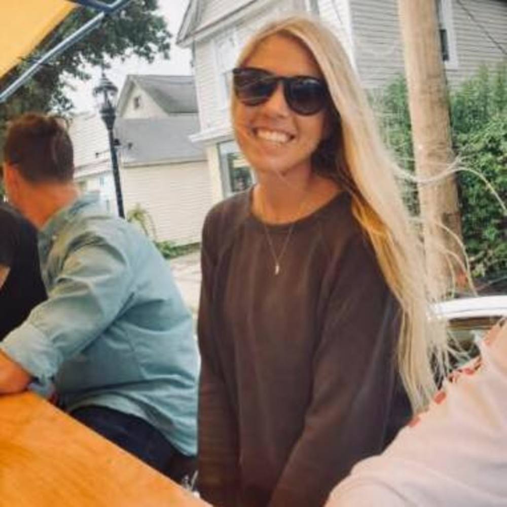 Meet your Posher, Alyssa